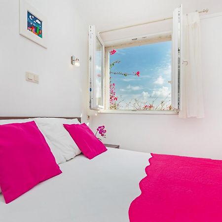 Apartment Ive 米利尼 外观 照片