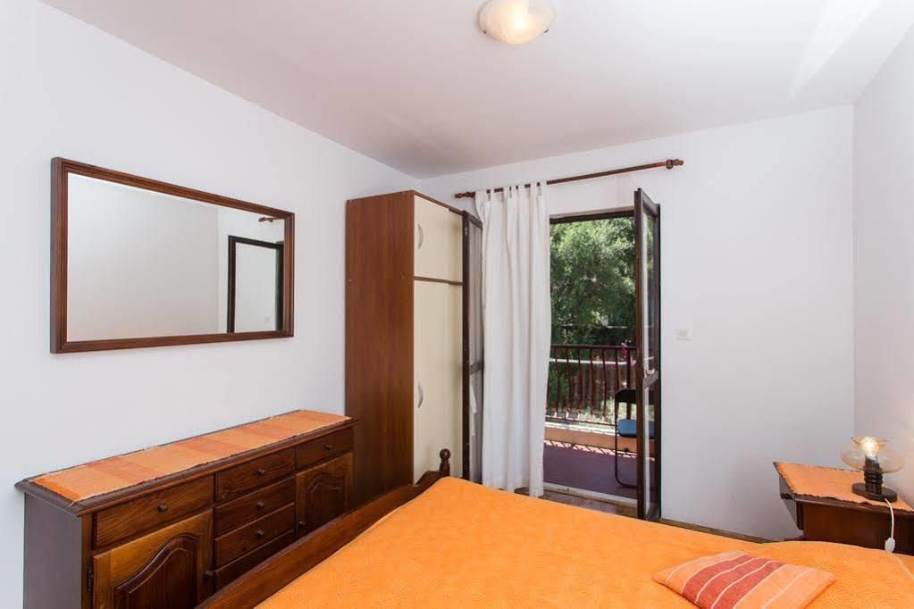 Apartment Ive 米利尼 外观 照片