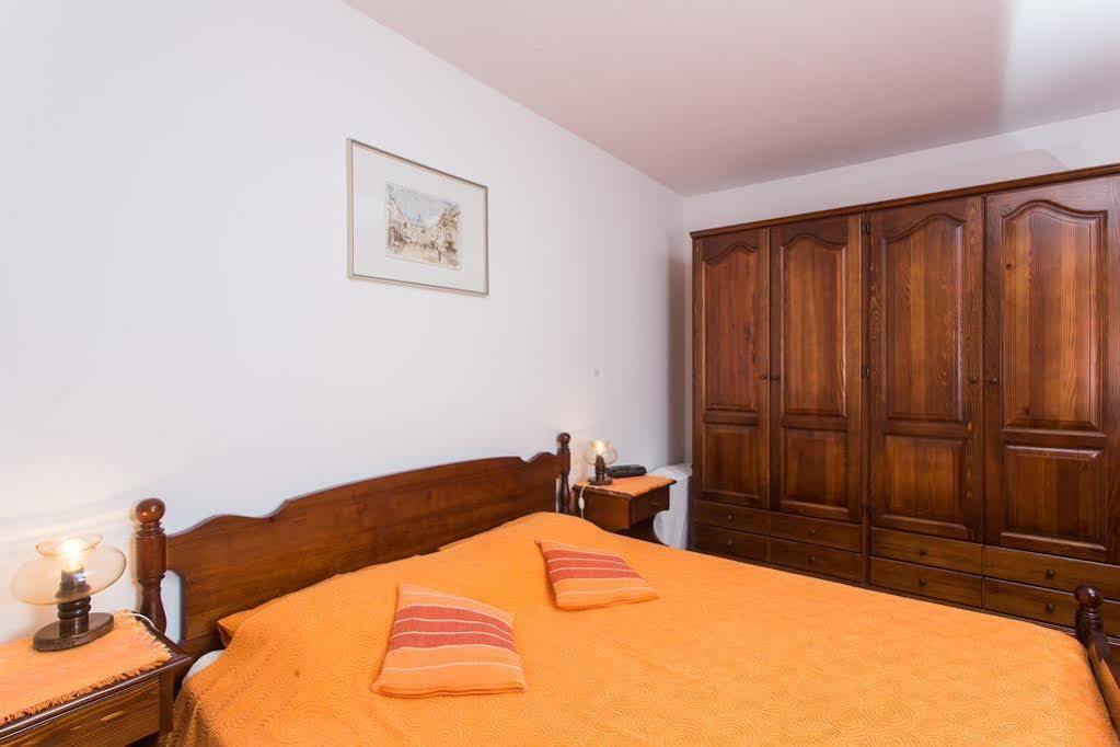 Apartment Ive 米利尼 外观 照片